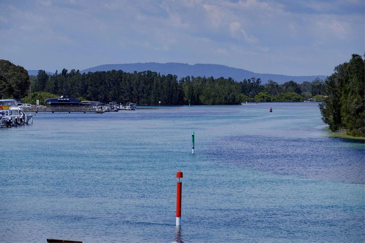 Lakes And Ocean Hotel Forster Luaran gambar